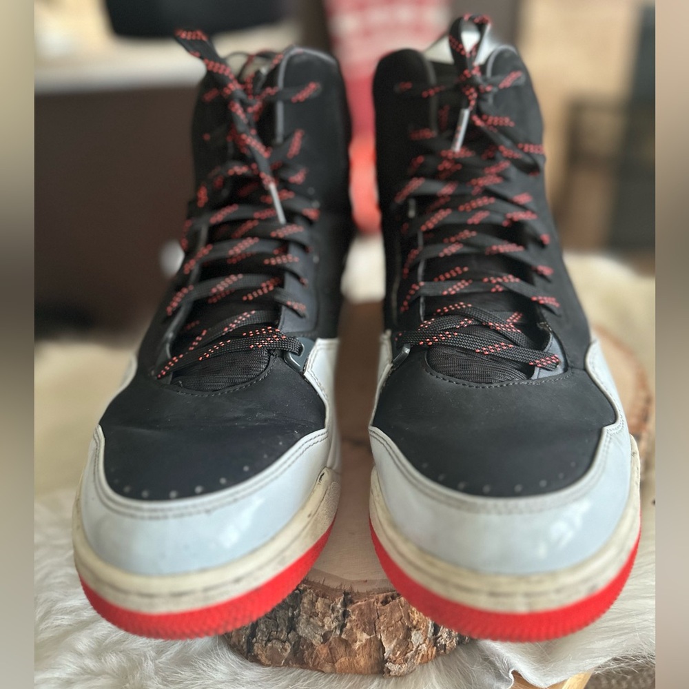 Air Jordan Flight Sneakers Men’s size 12